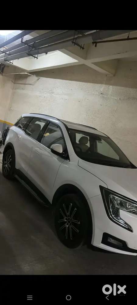 Mahindra XUV700 2.2 AX 2025