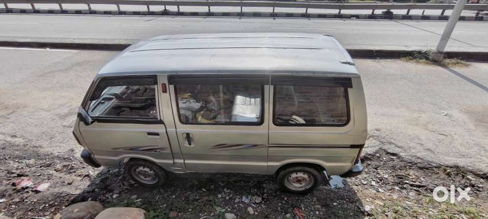 Maruti Suzuki Omni 2011 Petrol 5-seater
