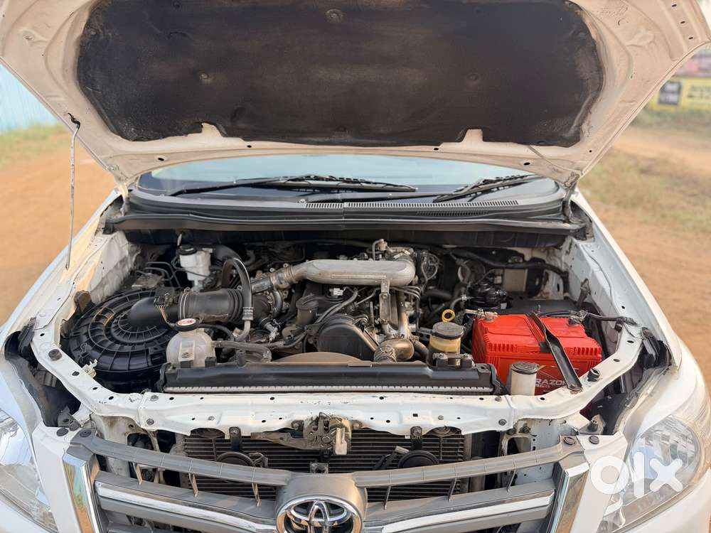 Toyota Innova 2.5 Z Diesel 7 Seater, 2014, Diesel