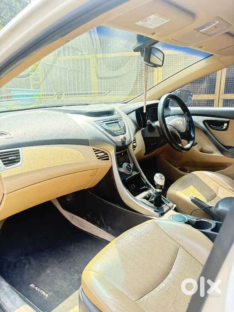 Hyundai Elantra Diesel Manual 2015 Variant