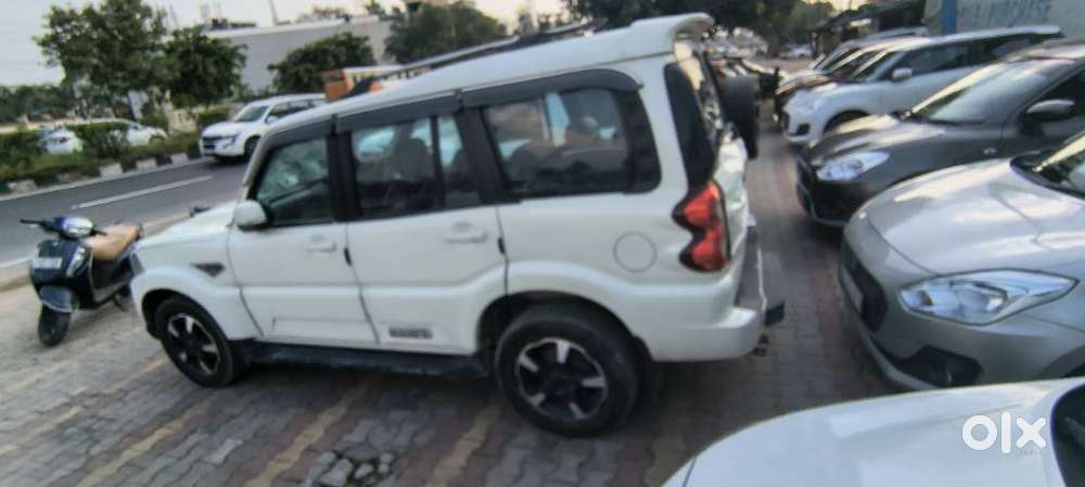 Mahindra Scorpio S9, 2019, Diesel