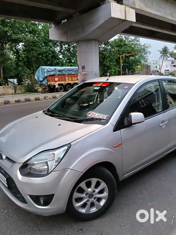Ford Figo Diesel Zxi 2012