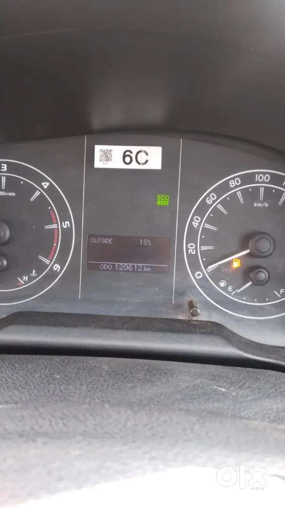 Toyota Innova Crysta 20 Diesel Well Maintained