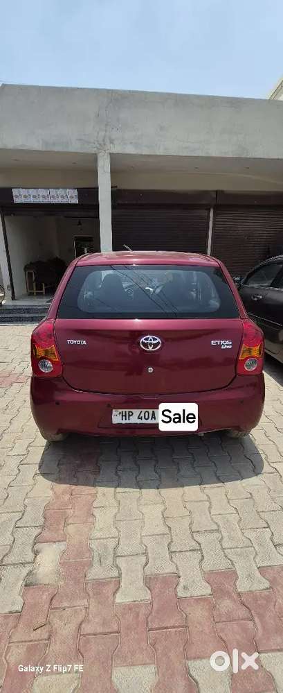 Toyota Etios Liva 2013 Diesel 100000 Km Driven
