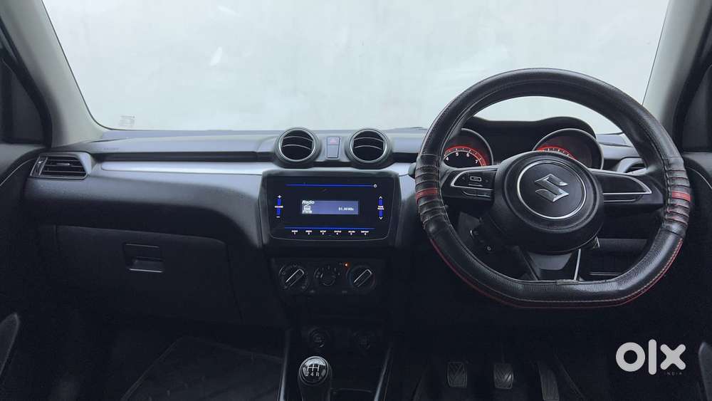 Maruti Suzuki Swift Vvt Vxi, 2022, Petrol