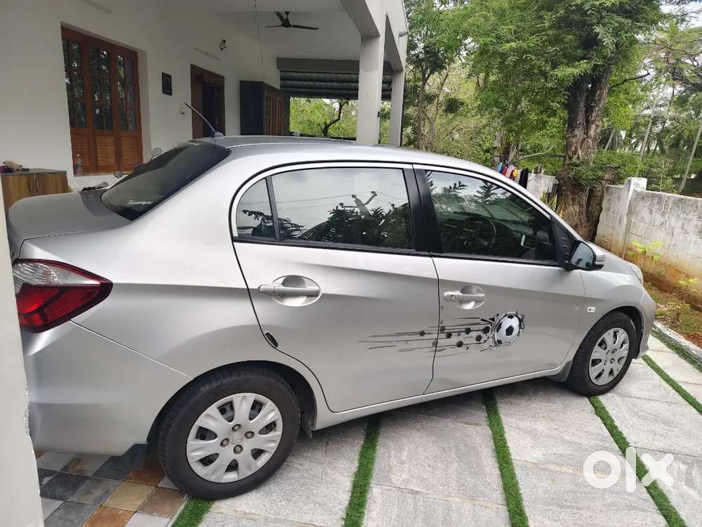 Honda Amaze 2017 Petrol 38000 Km