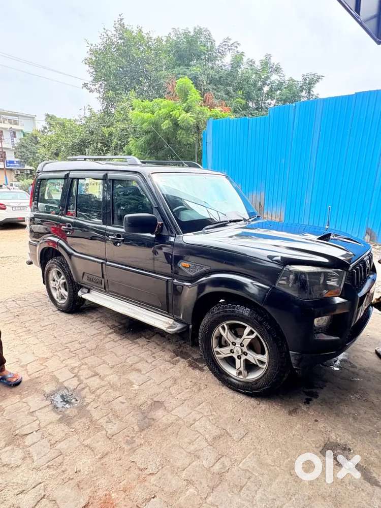 Mahindra Scorpio Classic 2017