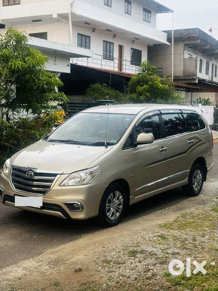 Toyota Innova 2.5 G (diesel) 7 Seater, 2015, Diesel
