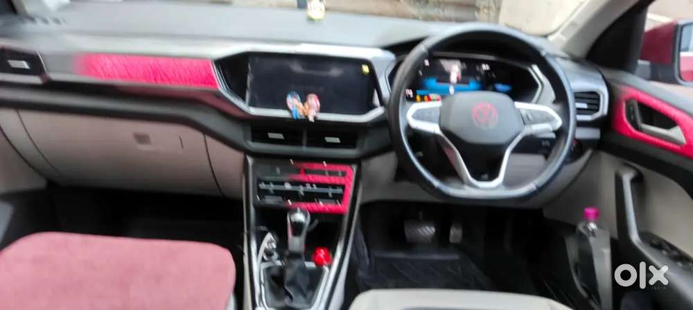 Vw Taigun Topline, Automatic With Beautiful Interiors And Ventilated