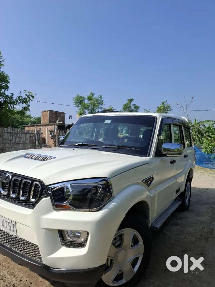 Mahindra Scorpio 2.2 S4 2016