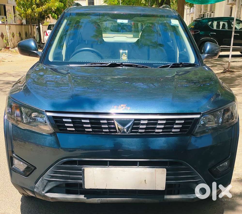 Mahindra Xuv300 W6 Amt Diesel, 2022, Diesel