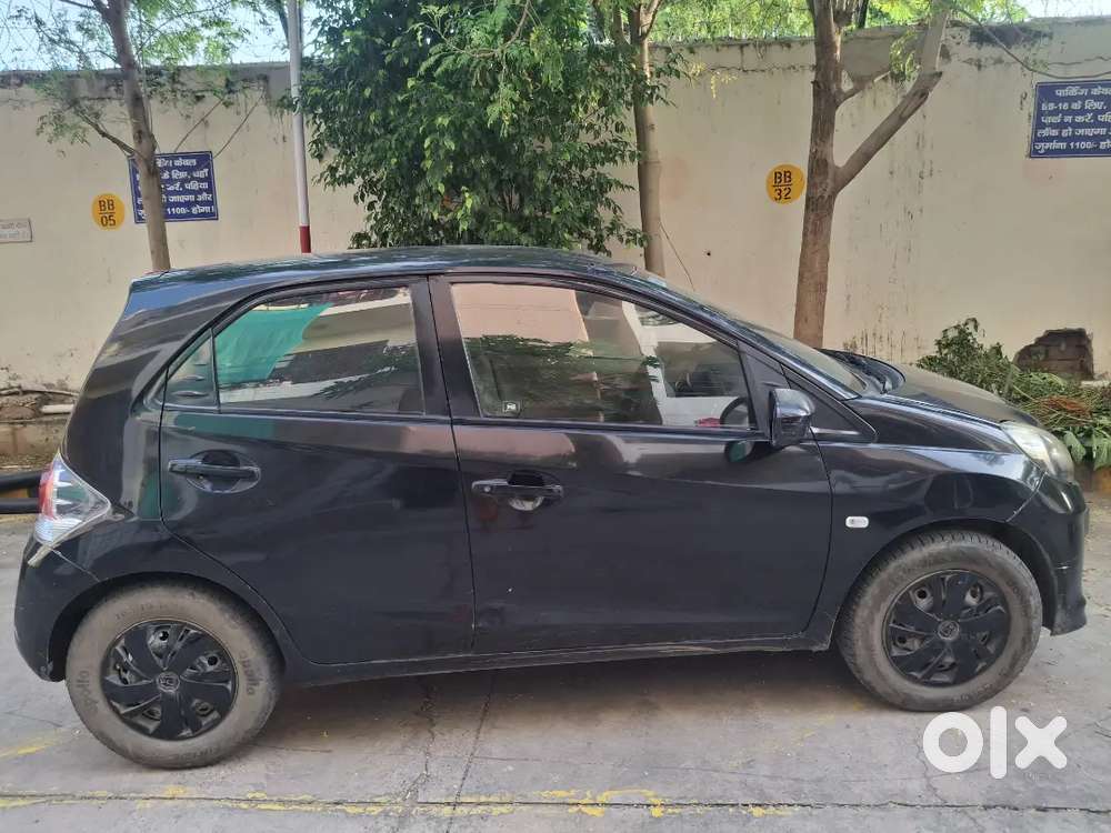Honda Brio Petrol 2013 Year