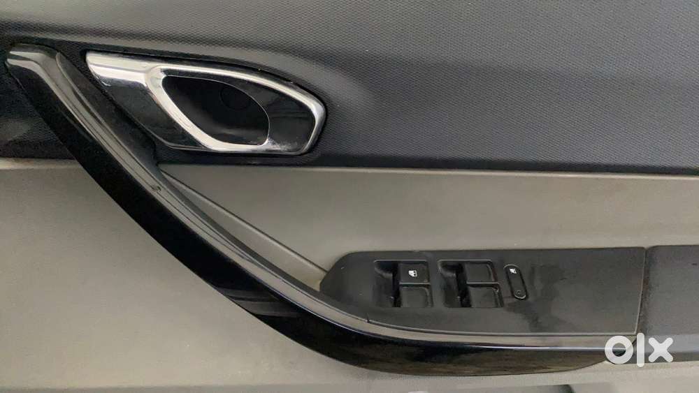 Tata Tiago Xza Plus, 2019, Petrol