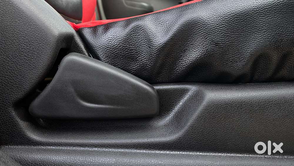 Renault Kwid 1.0 Rxt 02 Anniversary Edition, 2017, Petrol