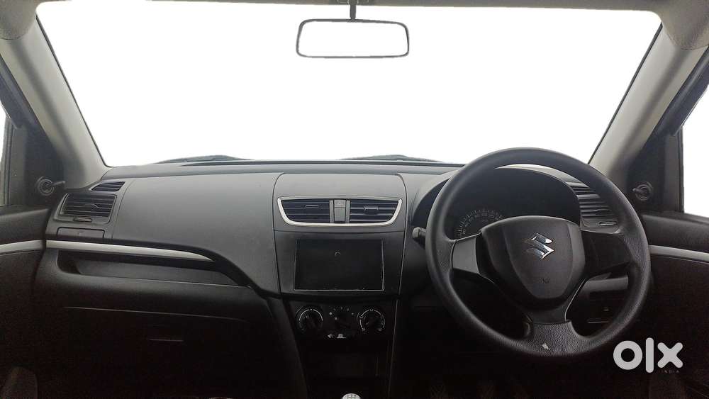 Maruti Suzuki Swift 1.2 Lxi (o), 2015, Petrol