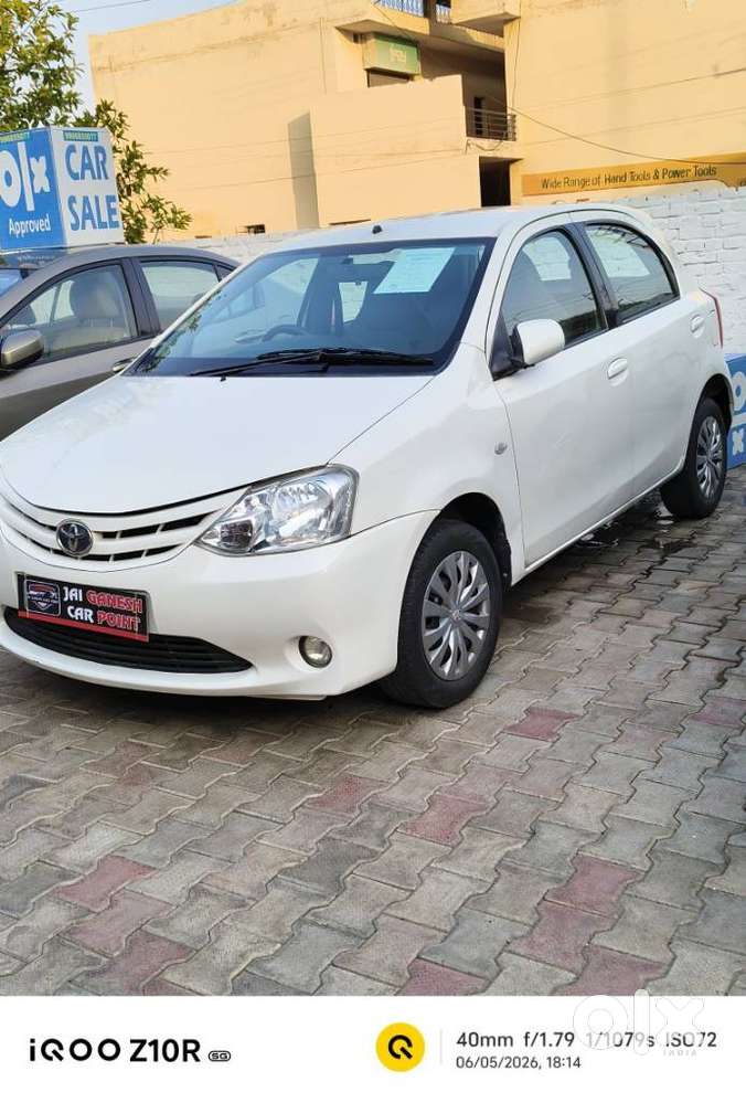 Toyota Etios Liva, 2011