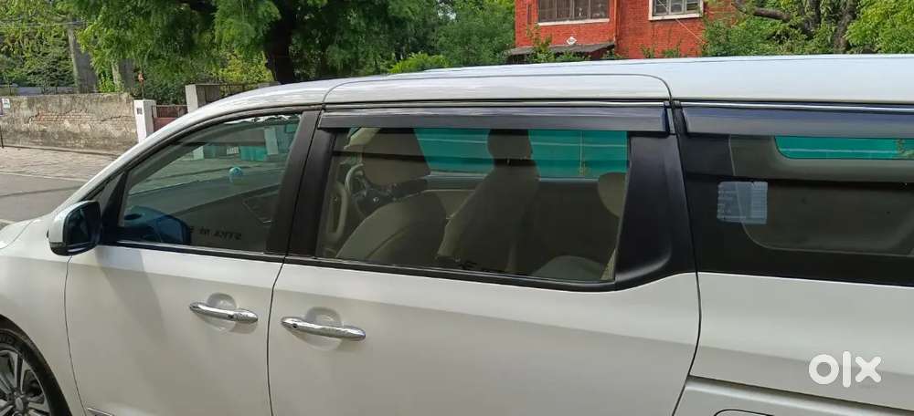 Kia Carnival Prestige 2021