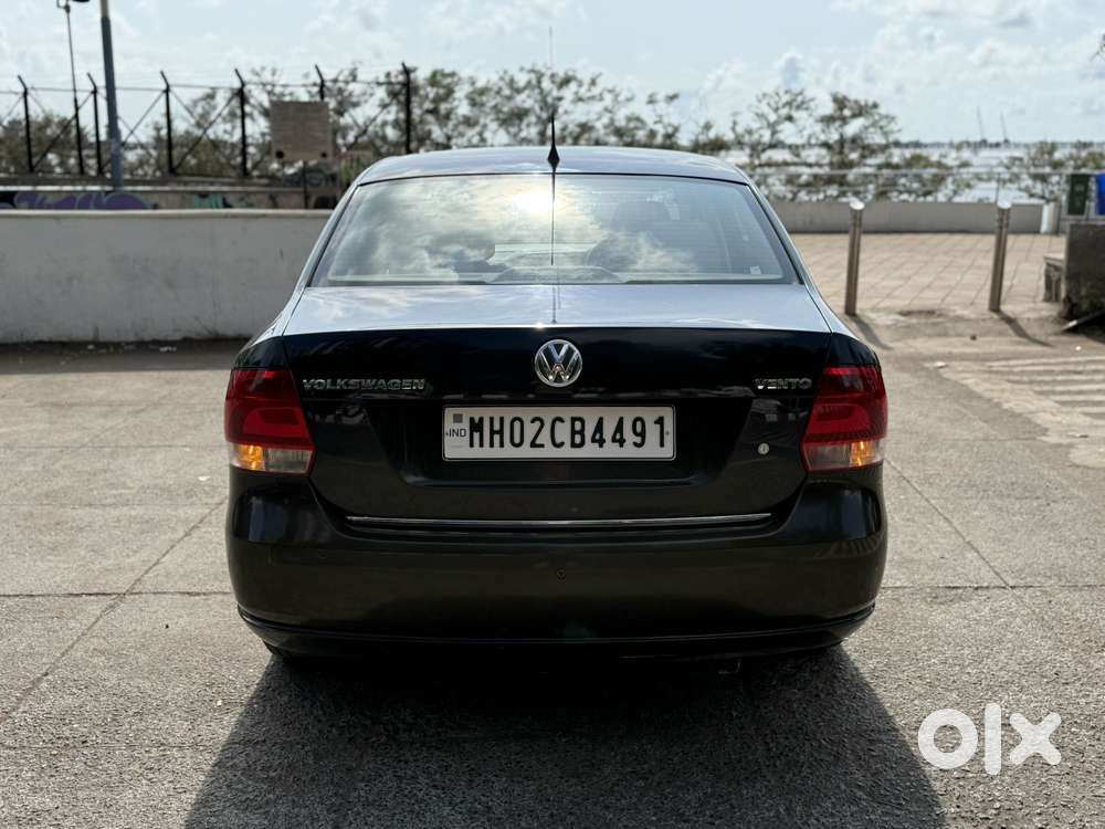 Volkswagen Vento Petrol Highline, 2011, Petrol