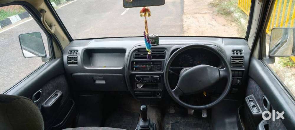 Maruti Suzuki Versa Dx 8 Seater, 2003, Petrol