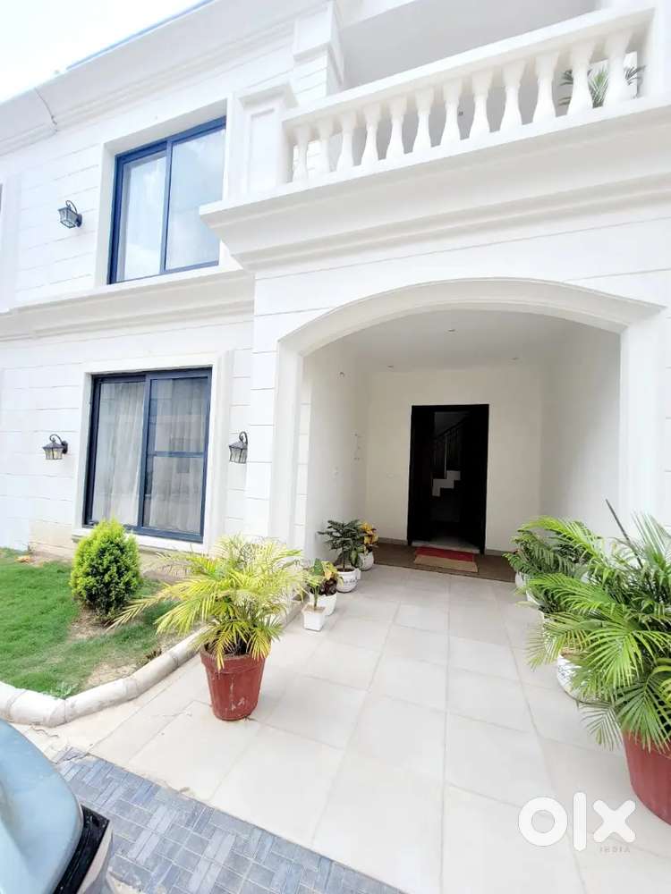 Fully furnished and Semi furnished VILLAS