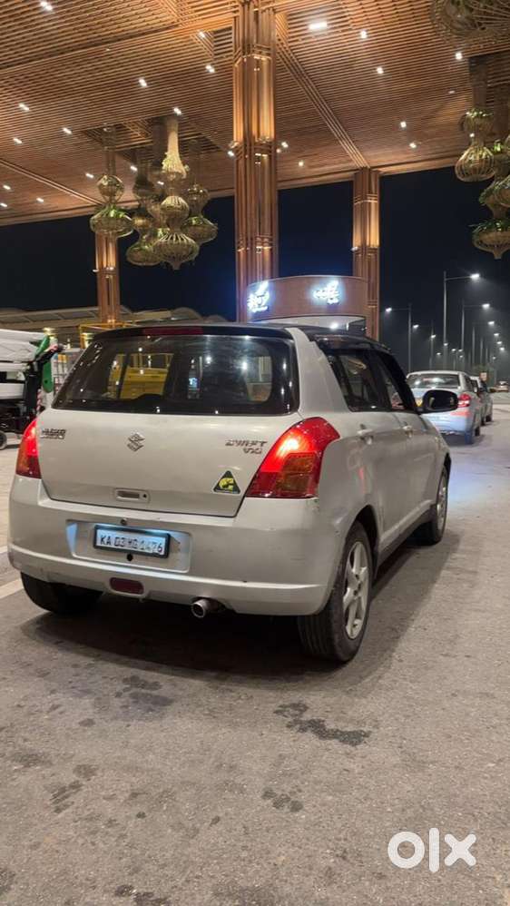 Maruti Suzuki Swift Petrol 2006