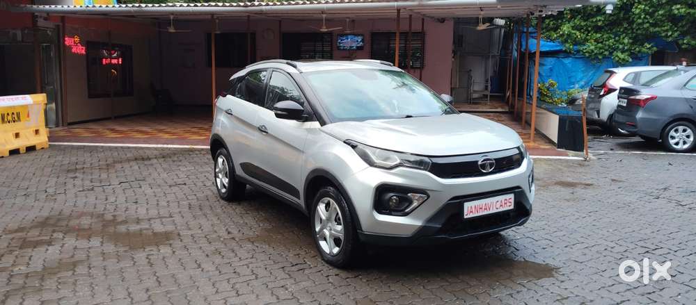 Tata Nexon 1.5 Revotorq Xma Plus (s) Amt, 2021, Petrol