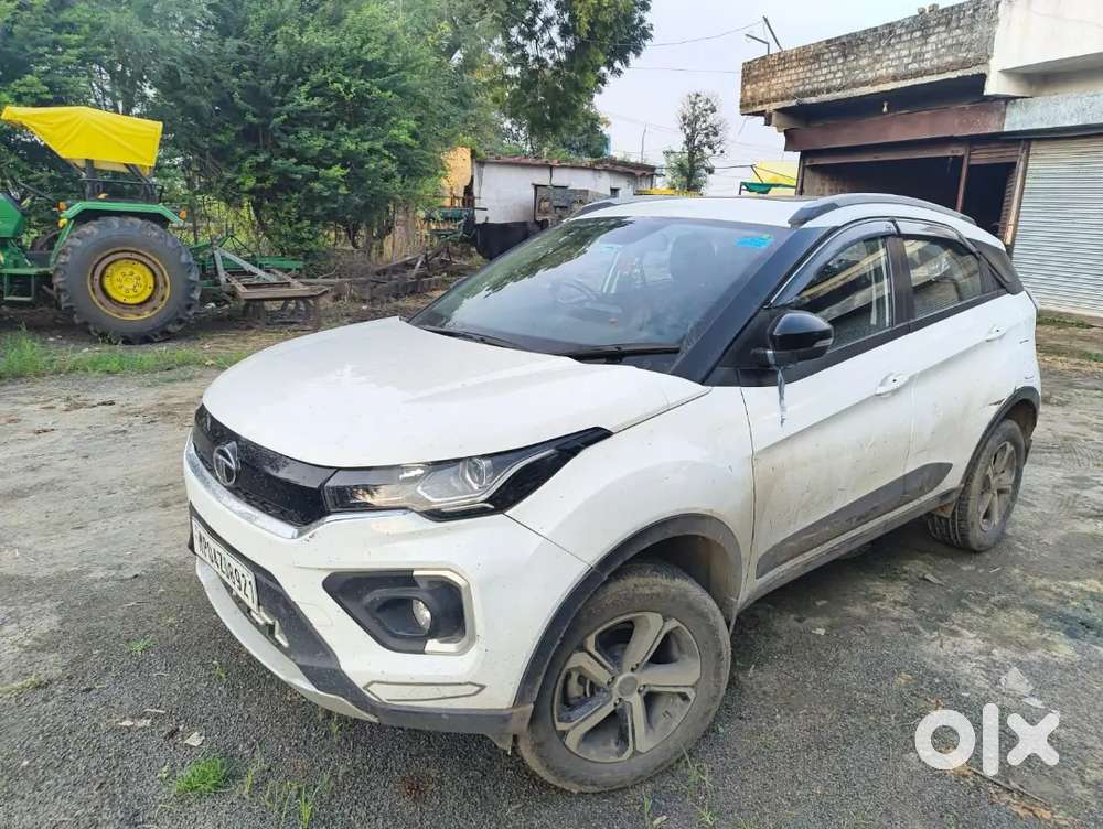 Tata Nexon 2023 Petrol