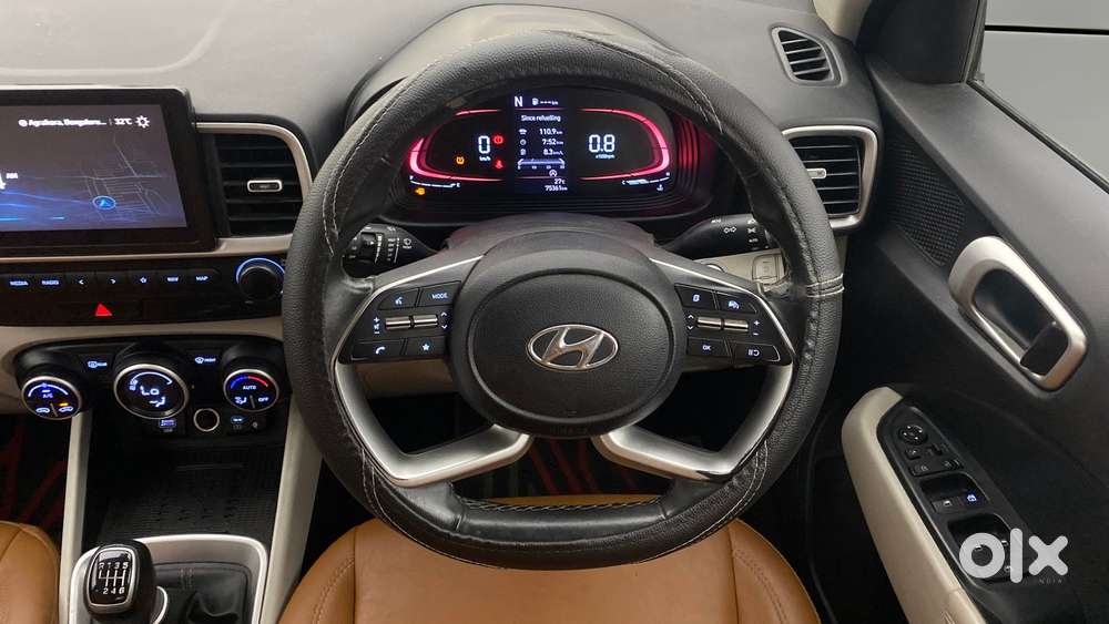 Hyundai Venue 1.0 Sx (o) Turbo Imt, 2023, Petrol