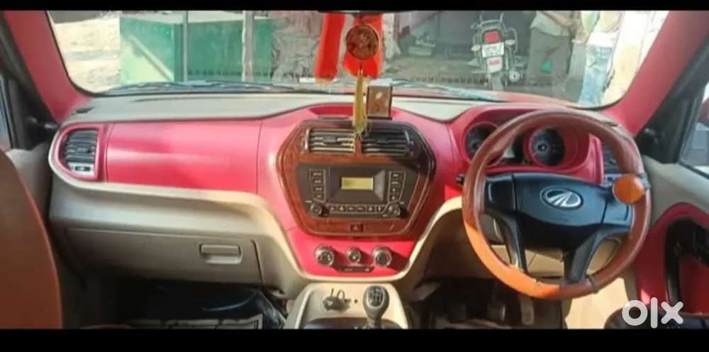Mahindra Tuv 300 2016 Diesel 64000 Km Driven