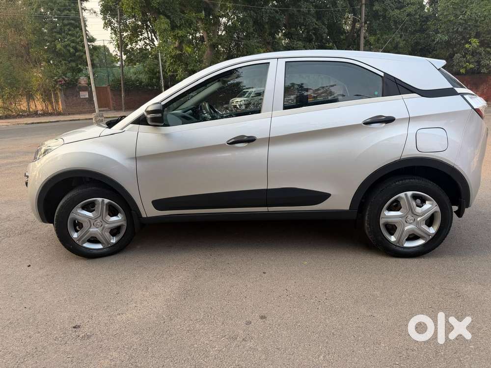 Tata Nexon 1.2 Revotron Xm, 2019, Petrol