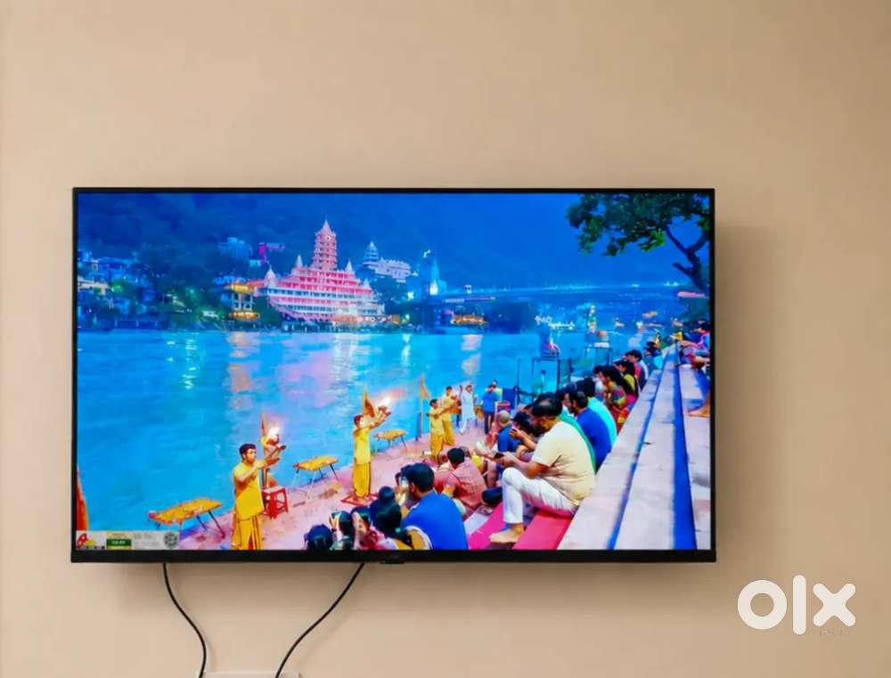 LG 43 INCH 4K UHD TV(approx 9 months old)