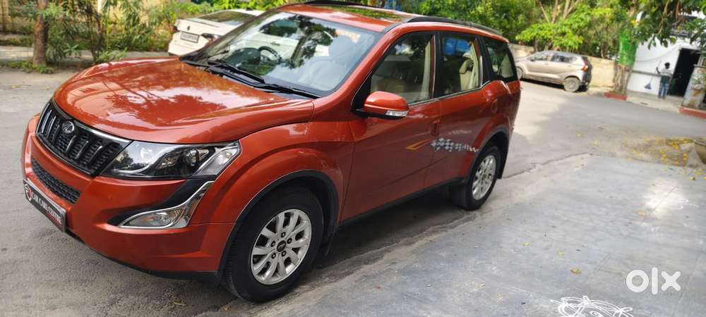 Mahindra XUV500 2.2 W10, 2016, Diesel