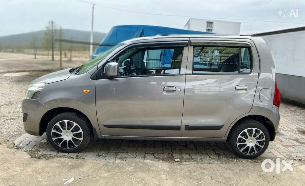 Maruti Suzuki Wagon R Amt Vxi Plus, 2017, Petrol