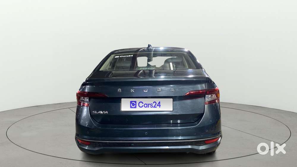 Skoda Slavia 1.0 Ambition Tsi At, 2022, Petrol