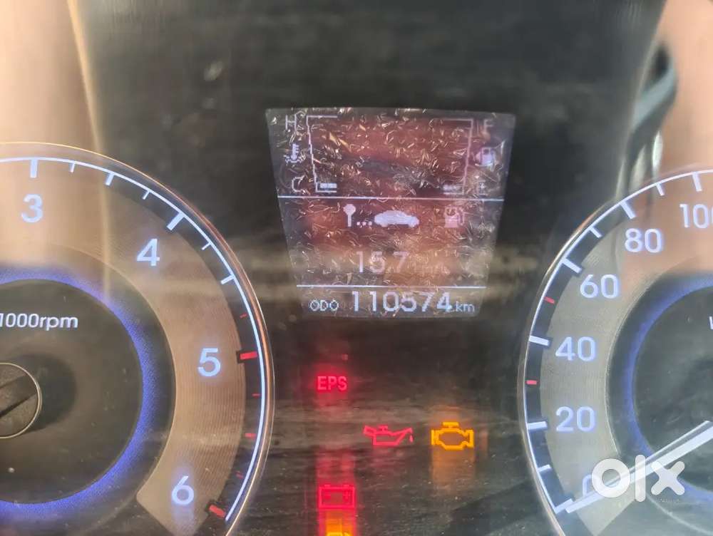 Hyundai Fluidic Verna 2012