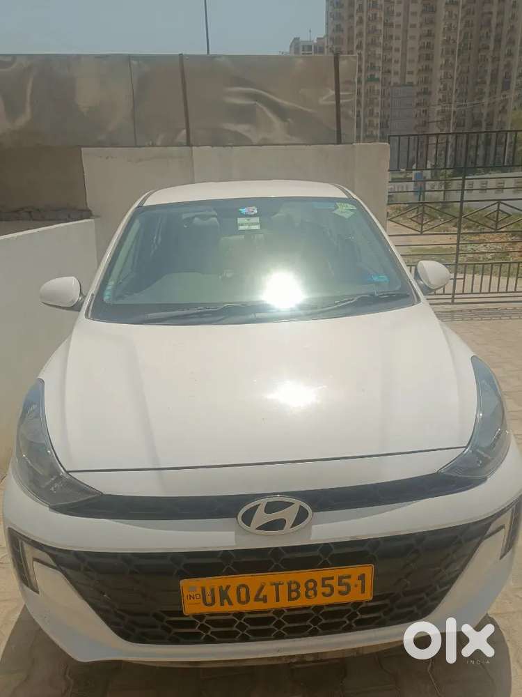 Hyundai Aura Comercial