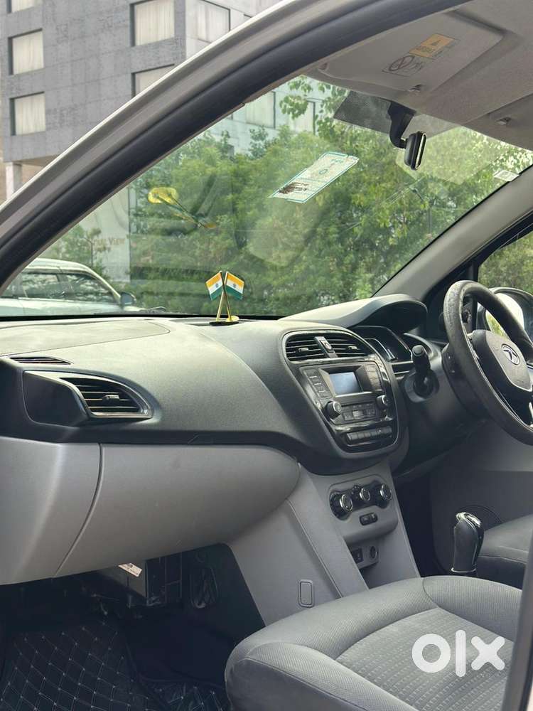 Tata Tiago 1.2 Revotron Xz (o), 2020, Petrol