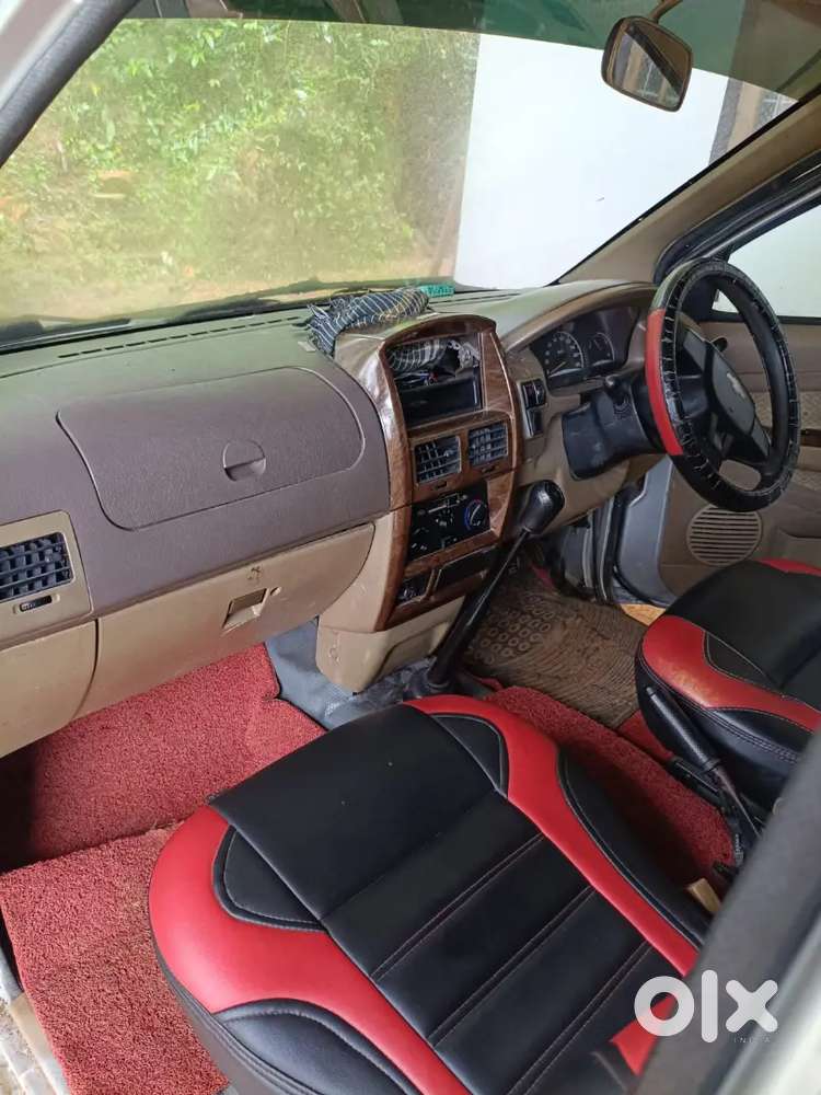 Chevrolet Tavera Neo 2011 Petrol Good Condition