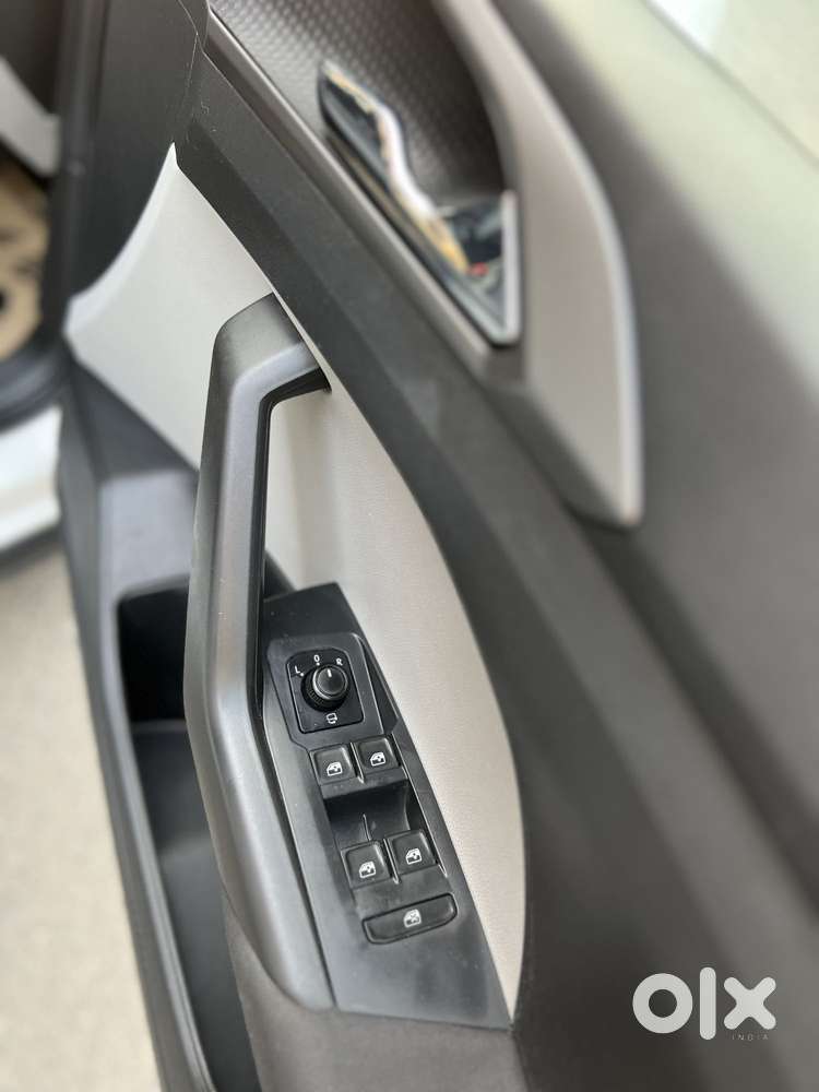 Skoda Kushaq 1.0 Tsi Ambition At, 2022, Petrol