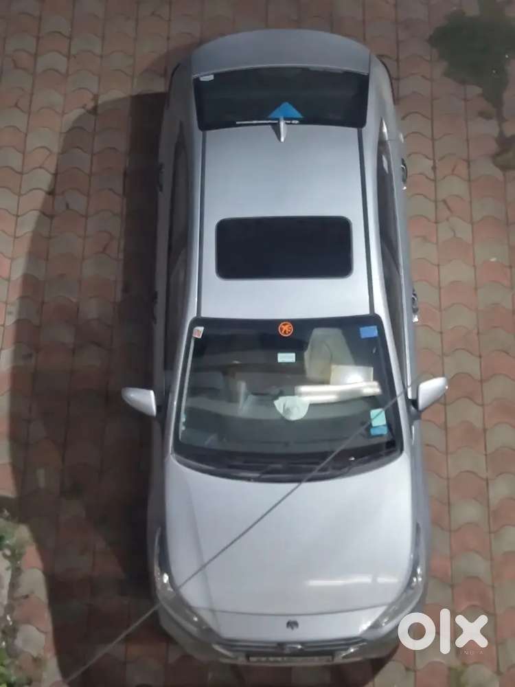 Hyundai Verna 1.6 Sxo Silver Colour Manual Petrol For Sale