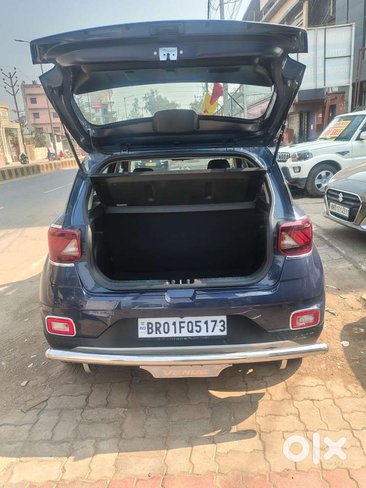 Hyundai Venue 1.0 Sx Turbo Imt, 2022, Petrol