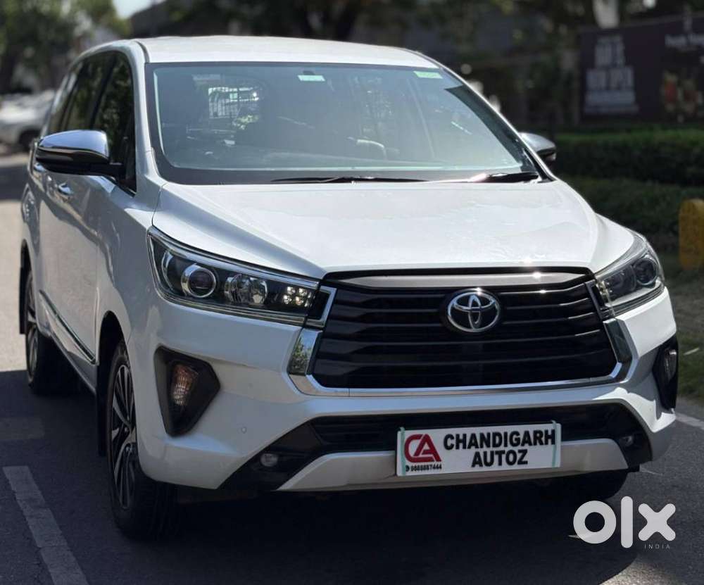 Toyota Innova Crysta Zx 2.4 Diesel 7 Seater, 2022, Diesel