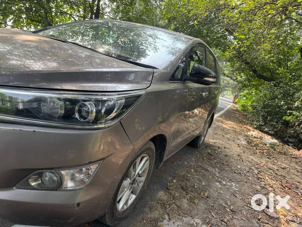 Toyota Innova Crysta 2019 Diesel Well Maintained