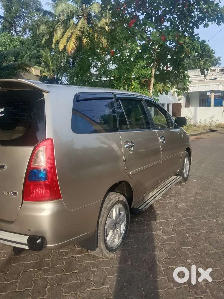 Toyota Innova 2.5 V 2008