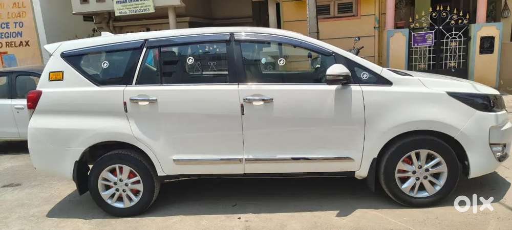 Toyota Innova Crysta 2019