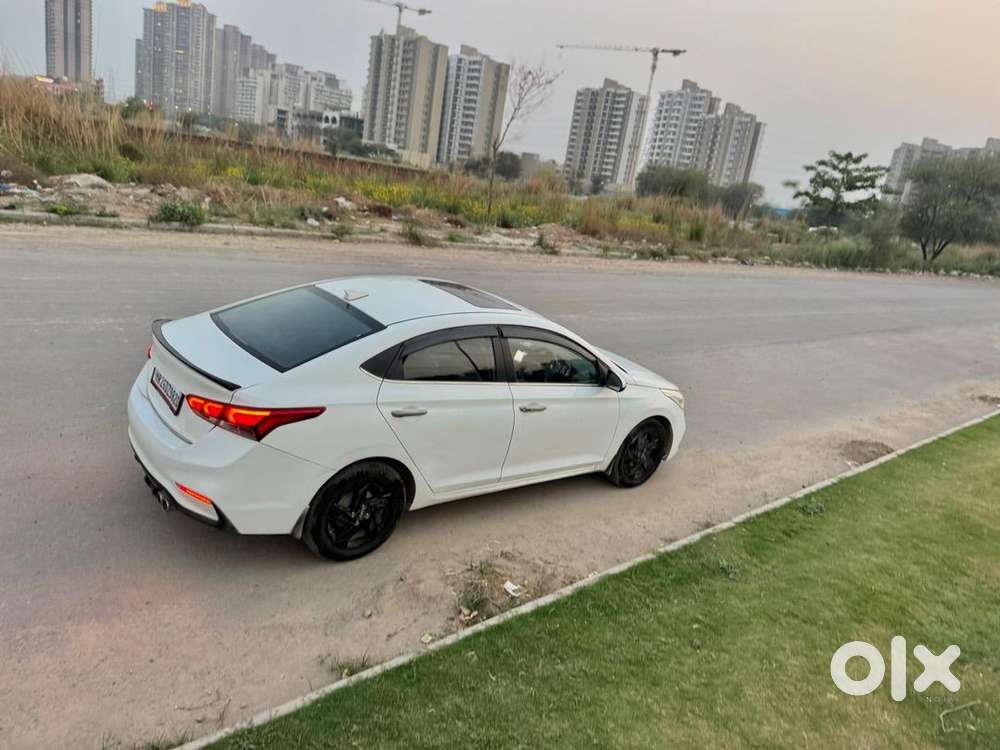 Hyundai Verna 2019 Top Model Sxo Options.