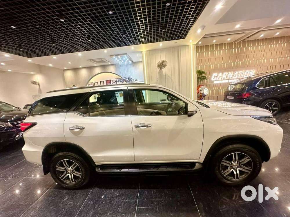 Toyota Fortuner 3.0 4x2 Automatic, 2023, Diesel