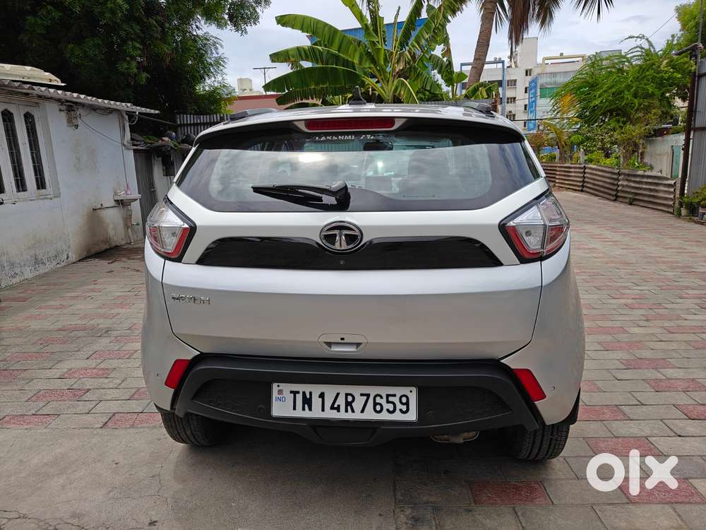 Tata Nexon 1.2 Revotron Xza Plus, 2018, Petrol