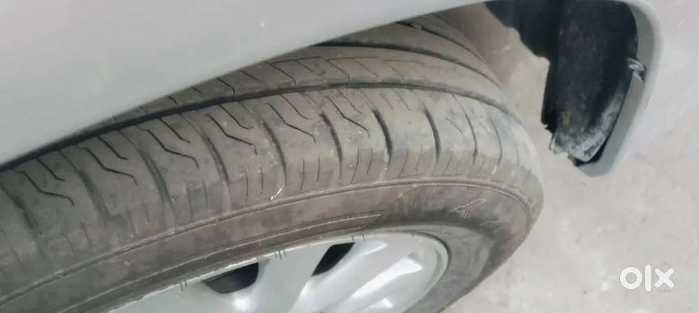 Gaadi Top Madal Ki Acchi Hai