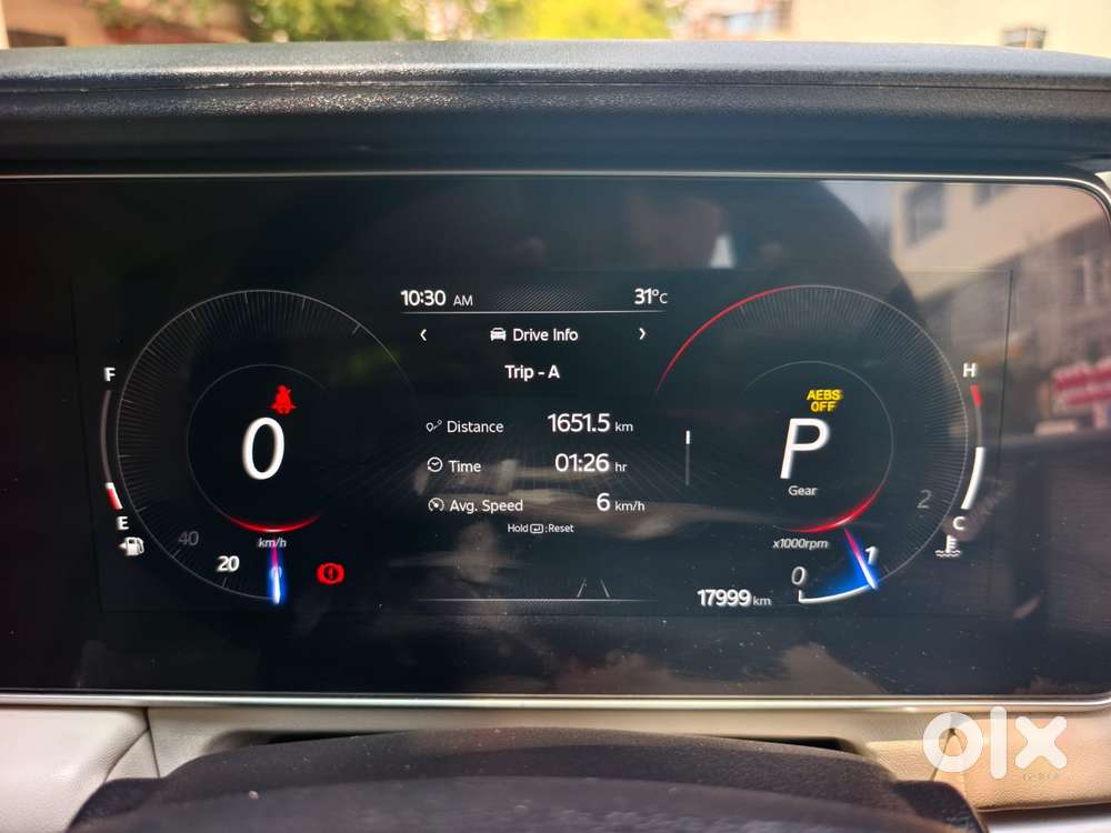 Mahindra Xuv700 Ax7l 6 Str At, 2024, Petrol